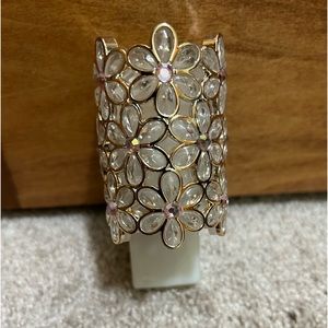 Flower Wallflower Plug